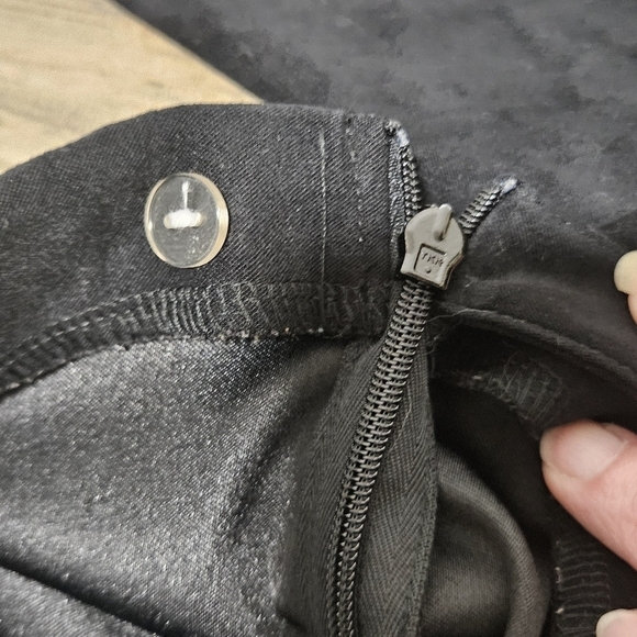 LL Bean faux suade style pants side zip size 8 regular - Picture 10 of 14